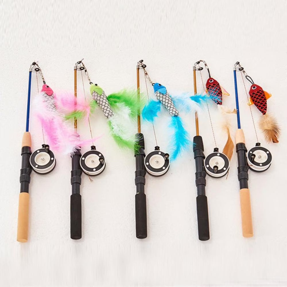 Cat Fishing Pole Toy, Retractable Wand Cat Toy with Reel, Cat Fishing Rod & Feather Toy, Interactive Cat Teaser Wand Toy for Indoor Cats Random Color 1PC