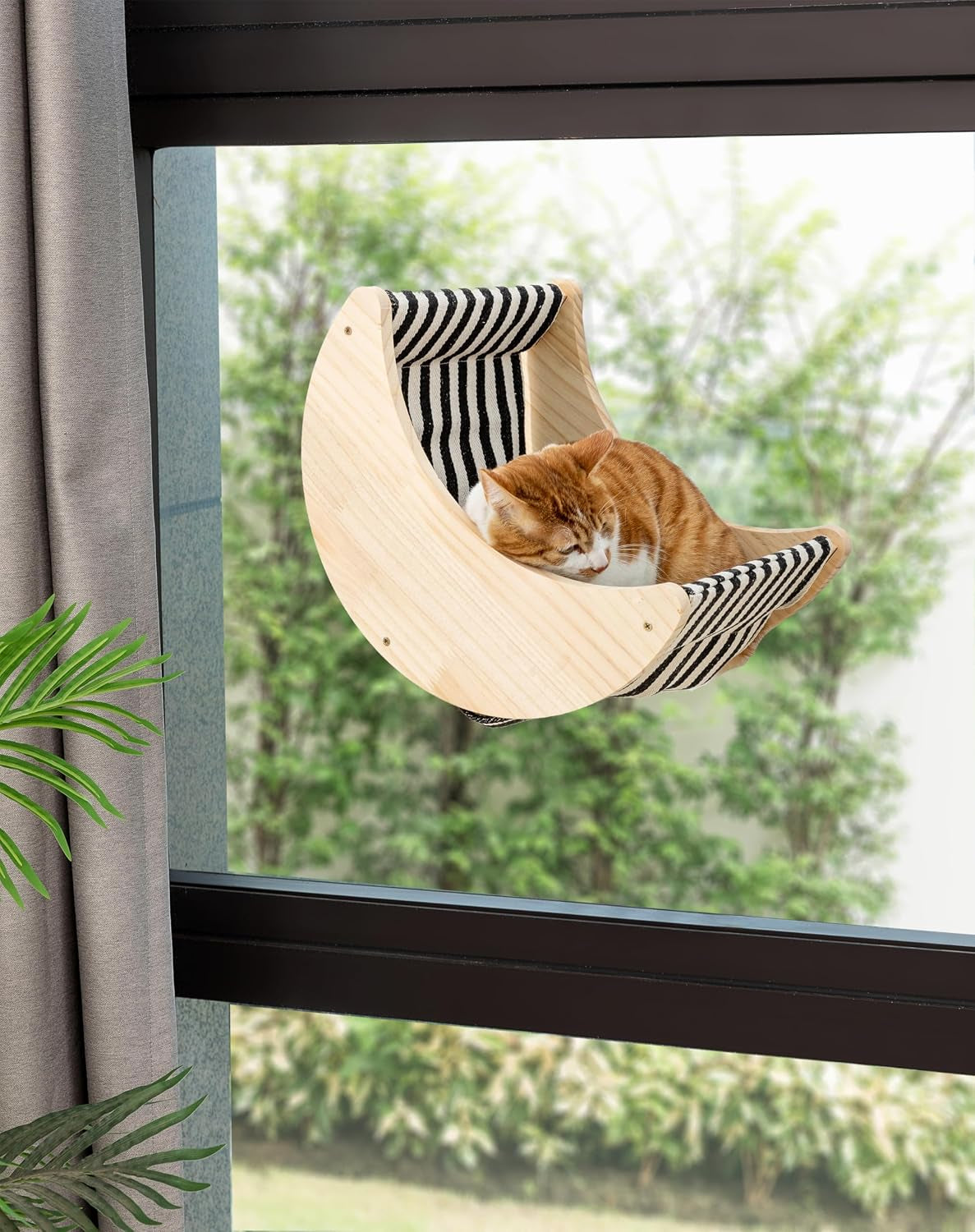 Cat Window Perch, Plywood Moon Bed with 4 Heavy-Duty Suction Cups
