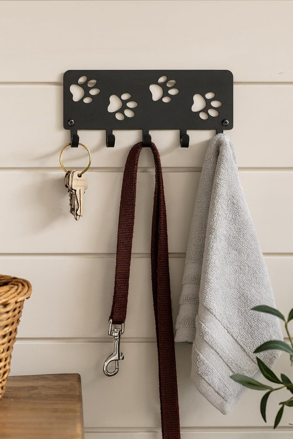 Walking Paws Key Rack Dog Leash Organizer - Large 9 Inch