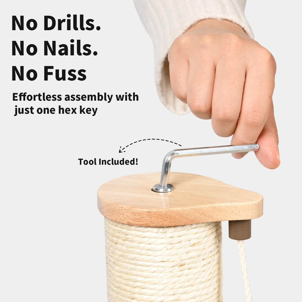 Sisal Cat Wall Scratcher Post with 4 Suction Cups 32" Tall